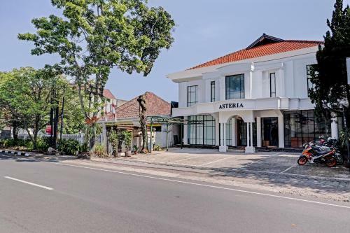 Oyo Flagship 90658 Hotel Asteria