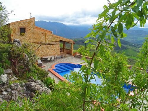 El Valle Dorado