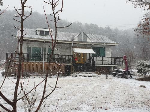 Shimtoong Family Home
