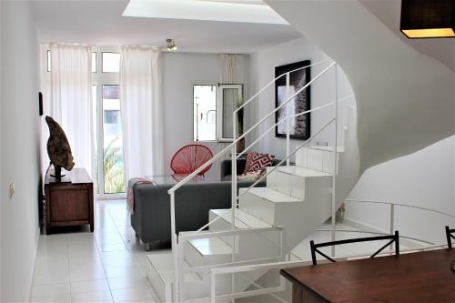 Apartamento Breeze View House By The Sea