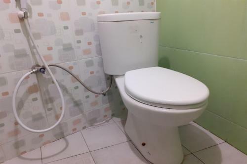 Hotel Spot On 2332 D'green Homestay