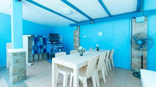 Hotel Blue Se�orita Private Resort Cavite