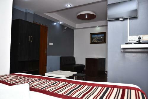 Bed & Breakfast Manaslu Home