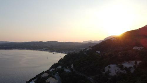 Stefanosplace Aparthotel Sea View
