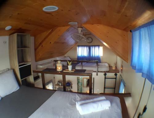 Tiny House B&B