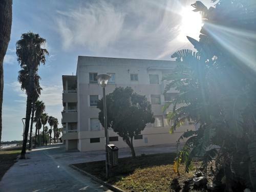 Apartamento Piso Grande Con Parking En El Edificio, Rio San Pedro, Cadiz