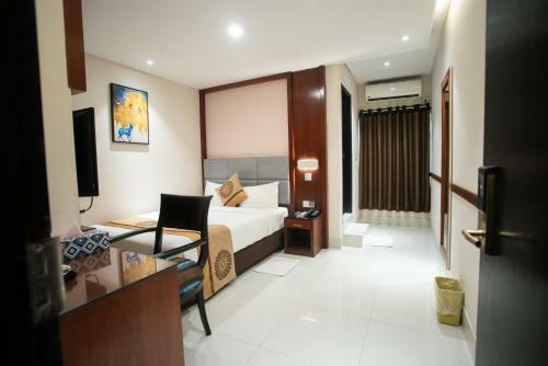 Jatra Hotel Grand Royal