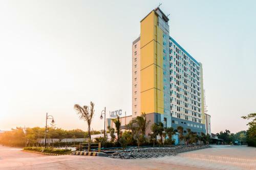 Hotel Vaccinated Staff - Oyo Flagship 750 Mont Blanc