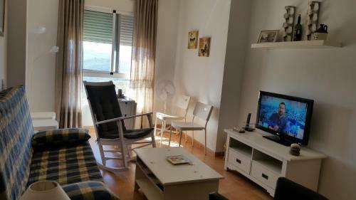 Apartamento Piso Moderno En Enix. Calle Roquetas de Mar N. 12 Piso 5 F