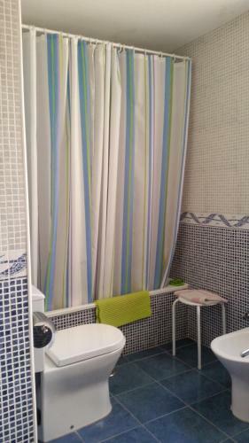 Apartamento Piso Moderno En Enix. Calle Roquetas de Mar N. 12 Piso 5 F