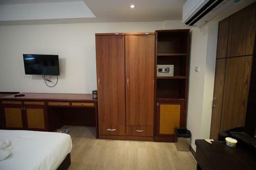 Kim Hotel @ Bangplong