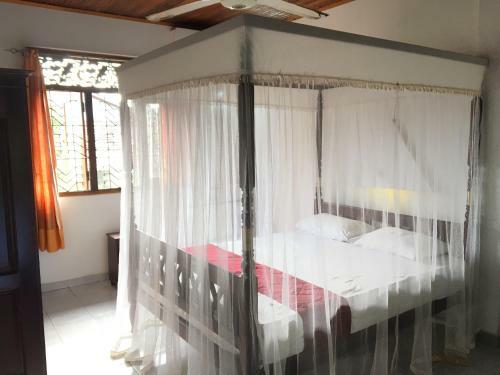 Hostal Little Peradise Guest House