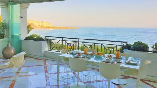 Luxury Apartment Frontal Beach In Doncella Beach
