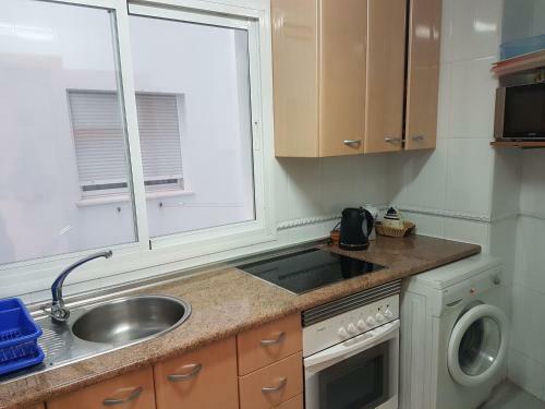 Apartamento 2 Dormitorios Primera L�nea de Playa