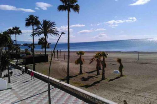 Ground Floor Modern 3 Bed Apartment Estepona Port