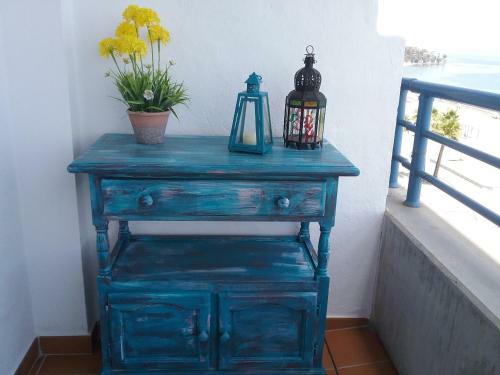 Apartamento En Primera L�nea de Playa. Seis Plazas.
