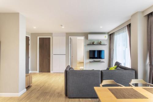 Apartment Near Bangtao Beach 2bdr 2bth #404