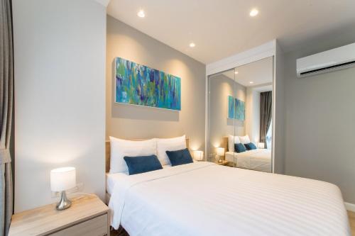 1 Bdr Pool Access Apartment Bangtao #103