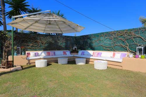 Las Ranas Casasola Beach Villa 15pax
