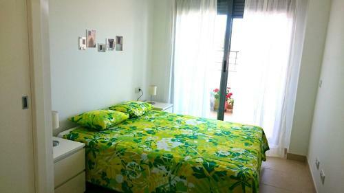 Apartamento De Dos Dormitorios Junto A Moj�car Playa