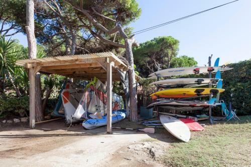 Gavamar Castelldefels Beachfront Apartment- Direct Access To The Beach