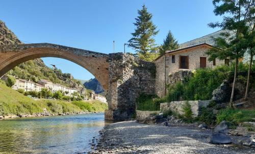 Casa Del Pont