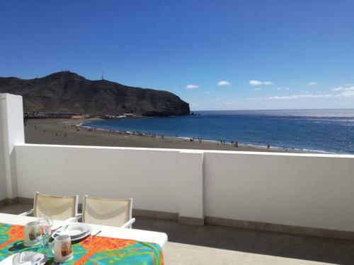 Apartamento �tico En Primera Linea de Playa