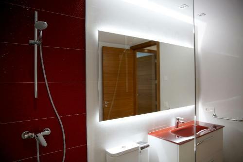Casa Rural Con Piscina Vi�a de Millan