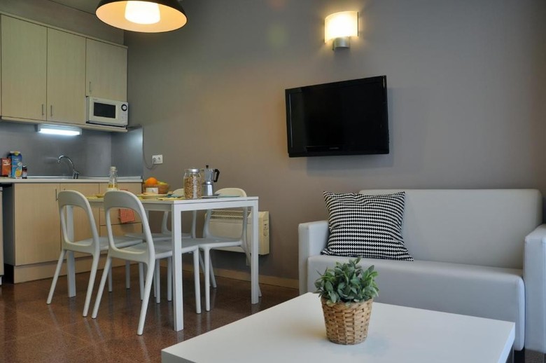 Residencia Universitaria Blas De Otero