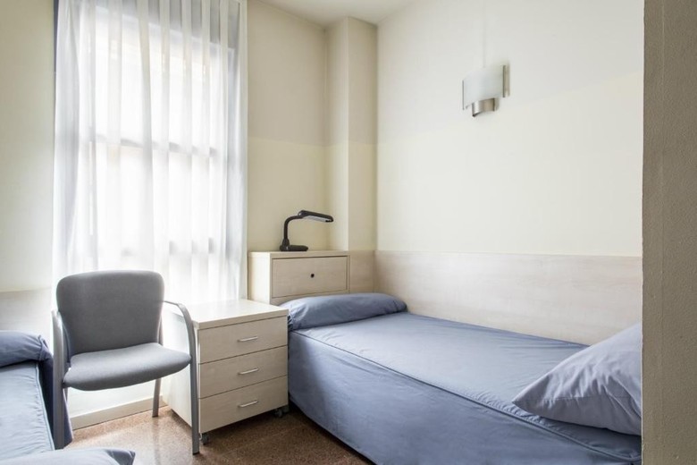 Residencia Universitaria Blas De Otero