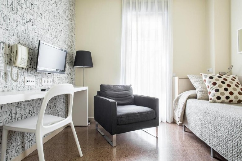 Residencia Universitaria Blas De Otero