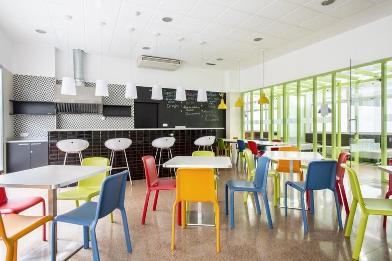 Residencia Universitaria Blas De Otero