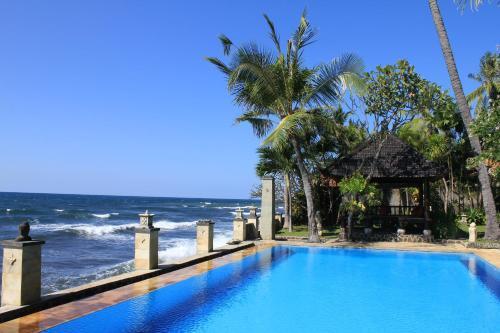 The Ning Beach Front Villa
