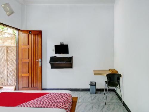 Oyo 90672 Balakosa Hotel