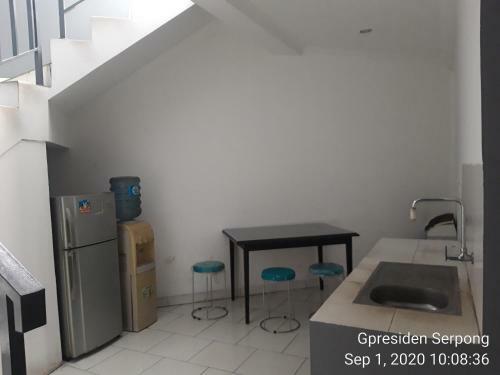 Kost Gpresiden Serpong