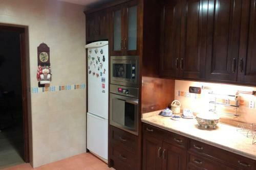 Casa Con Jard�n Granada, F�cil Aparcamiento Calle