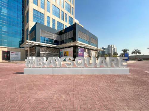 Modern Duplex Loft Apartment, 1 Bedroom, Bay Square