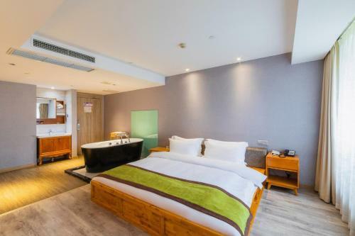 Roy Queen Hotel Chongqing