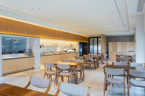Roy Queen Hotel Chongqing