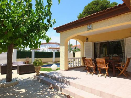 Villa Esperanza 4bedroom Villa With Air-conditioning & Private Swimming Pool