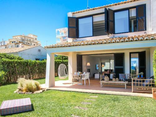 Holiday Home Maison Del Mar