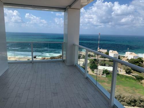Apartamento Prince Palace Hadera White Beach
