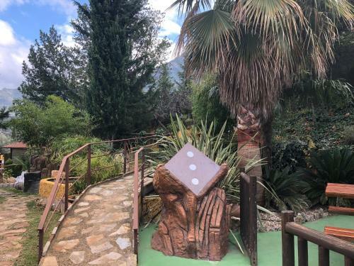Agroturismo Caba�as de Madera Y Bungalows - Gilma�as 3