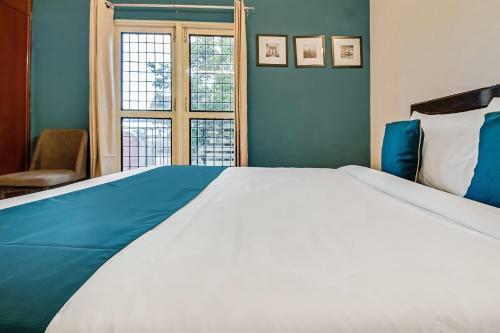 Hotel Silverkey Executive Stays 39706 Jeevanahalli Main Rd