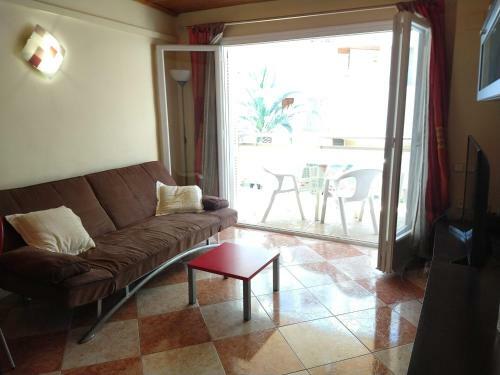 Estupendo Apartamento En El Edificio Dms1 En La Pineda