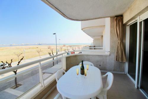 Apartamento Carrer Amadeu Vives 69