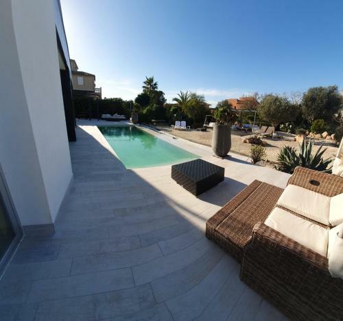 Villa Manels