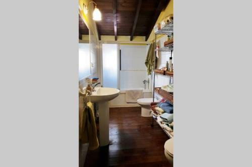 Espaciosa Y Elegante Casa Rural En Los Marines
