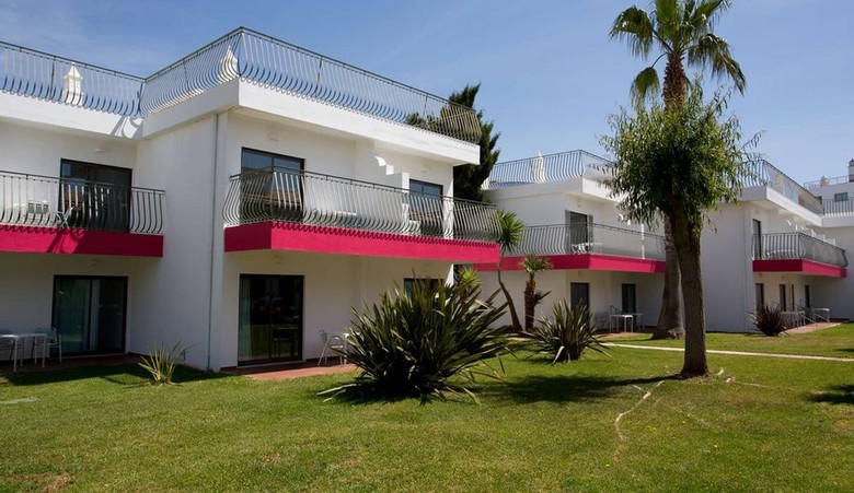 Hotel Bayside Salgados Golf & Beach Resort