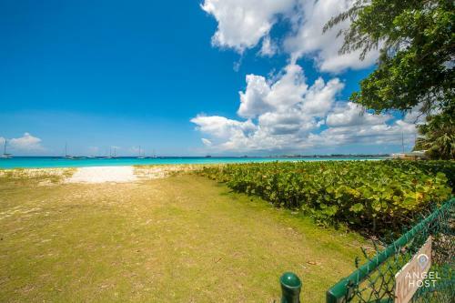 Apartamento Beach Front Bajan Beach Cottages By Angel Host